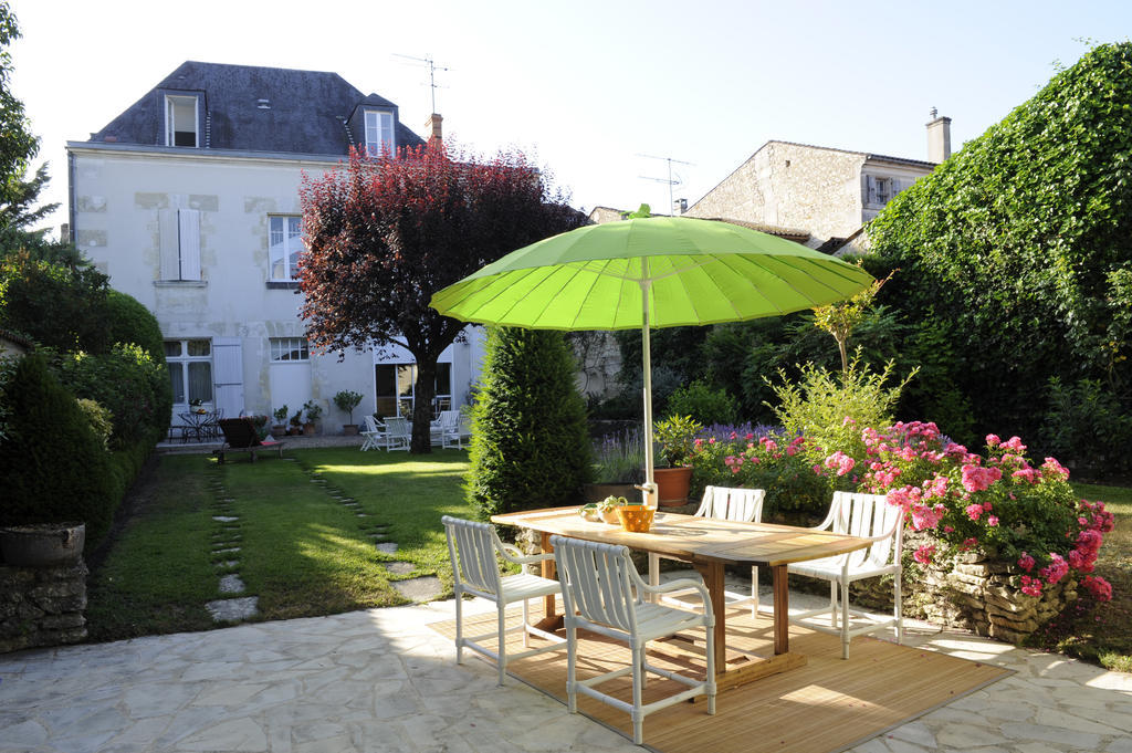 Chambres d'Hôtes Les Tilleuls Cognac Exterior foto